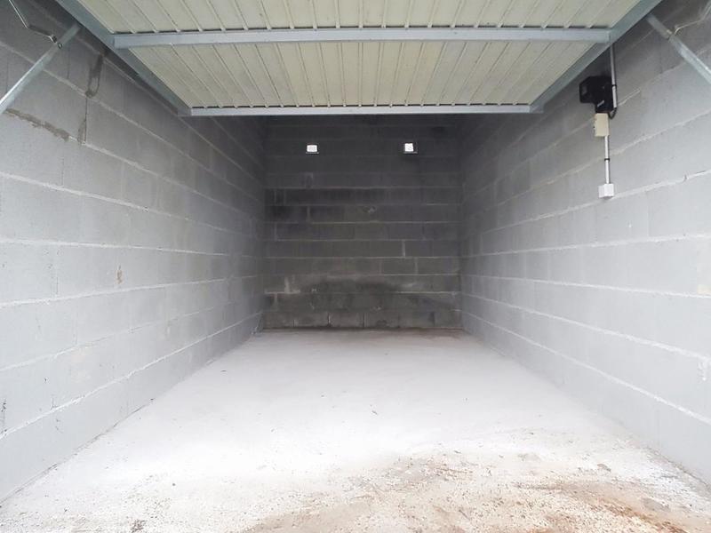 Garage - 14 m²