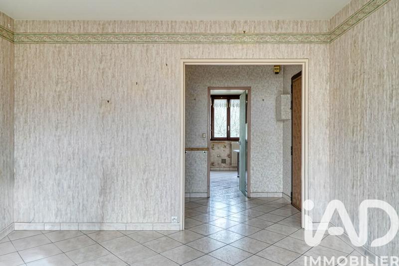 Appartement - 90 m² - 5 pièces