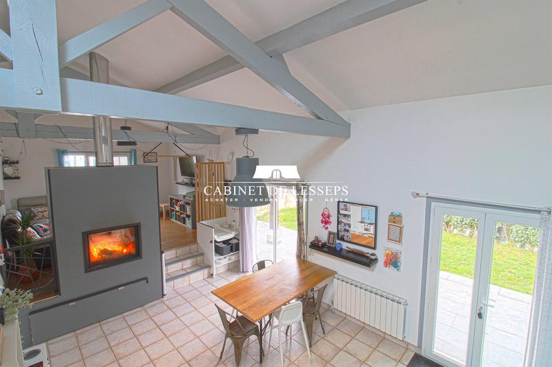 Maison - 121 m² - 4 pièces