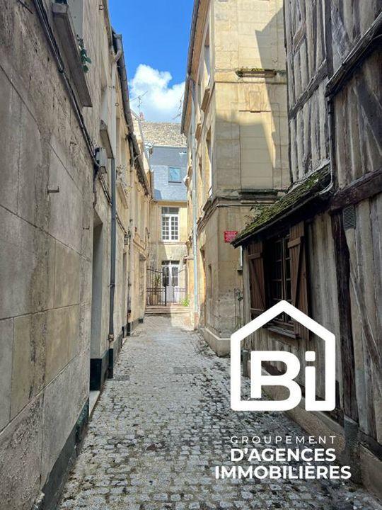 Studio - 11 m² - 1 pièce