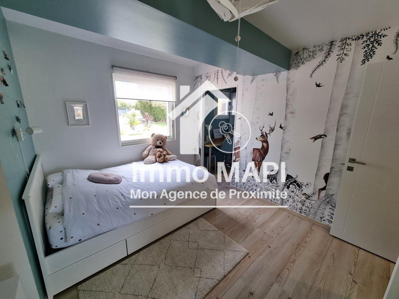 Maison - 312 m² - 8 pièces