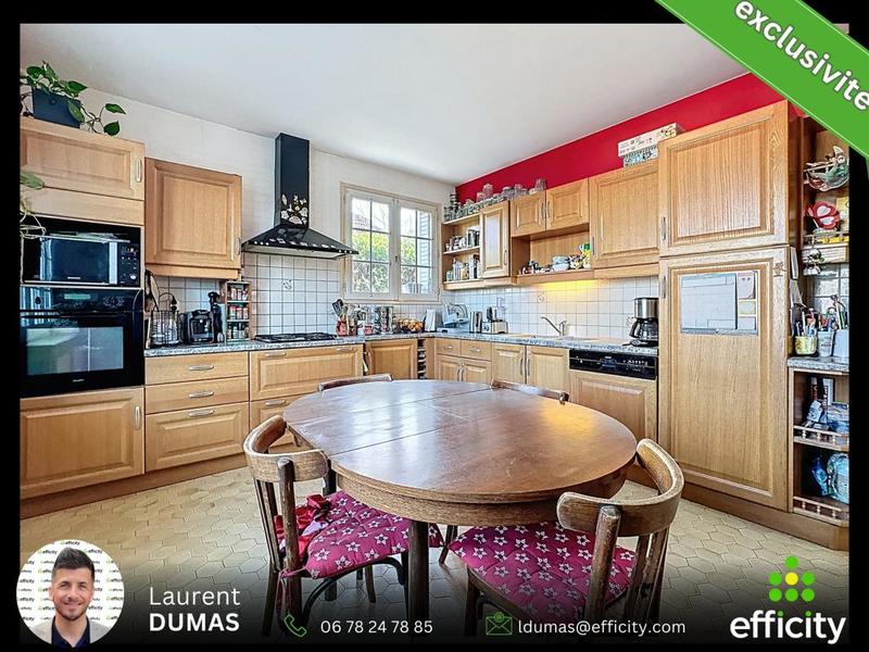 Maison - 133 m² - 6 pièces