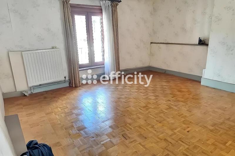 Maison - 110 m² - 6 pièces