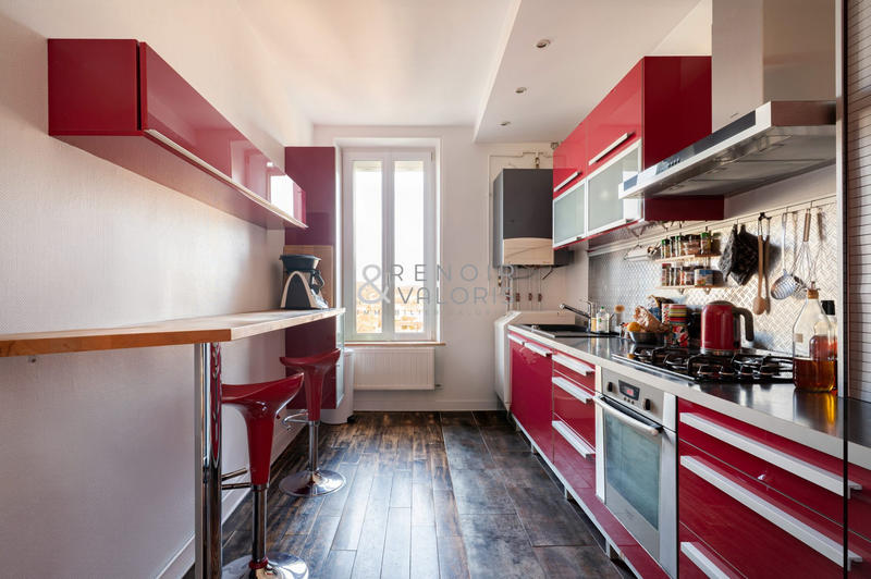 Appartement - 76 m² - 4 pièces