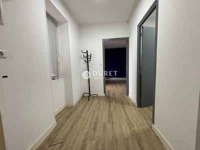 Local commercial - 53 m² - 4 pièces