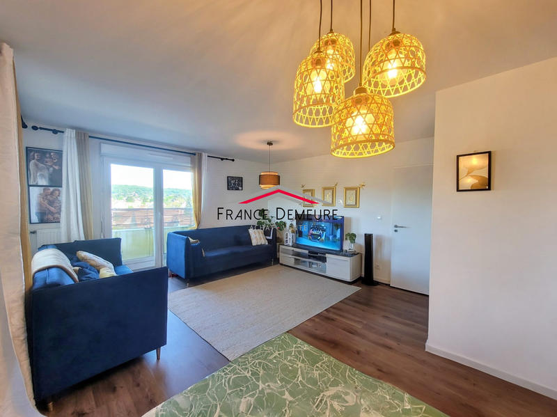 Appartement - 82 m² - 4 pièces