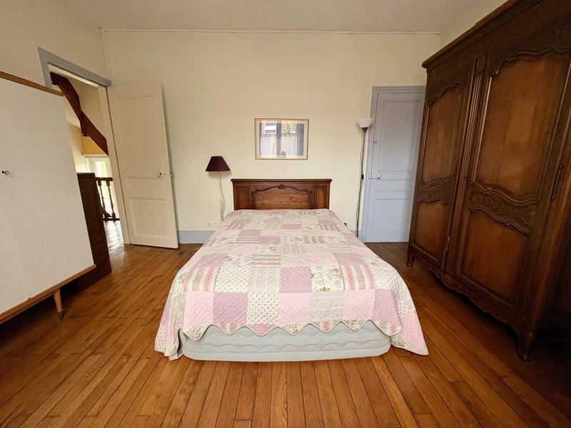 Maison - 146 m² - 6 pièces