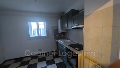 Appartement - 75 m² - 4 pièces