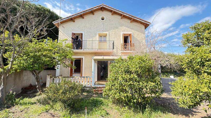 Demeure - 185 m² - 6 pièces