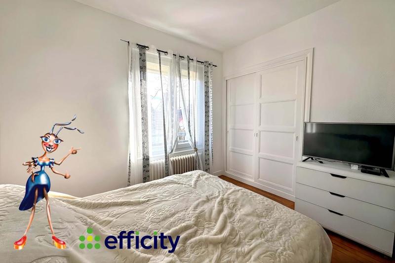 Maison - 135 m² - 7 pièces