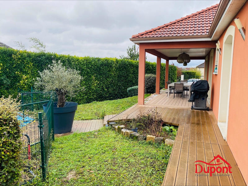 Maison - 212 m² - 6 pièces