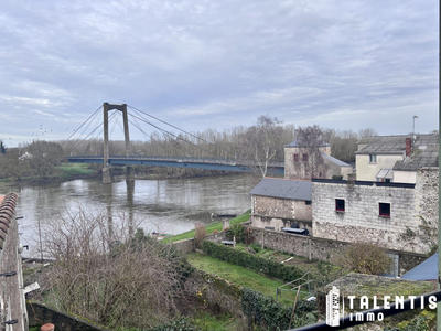 Maison traditionnelle - 121 m² - 7 pièces