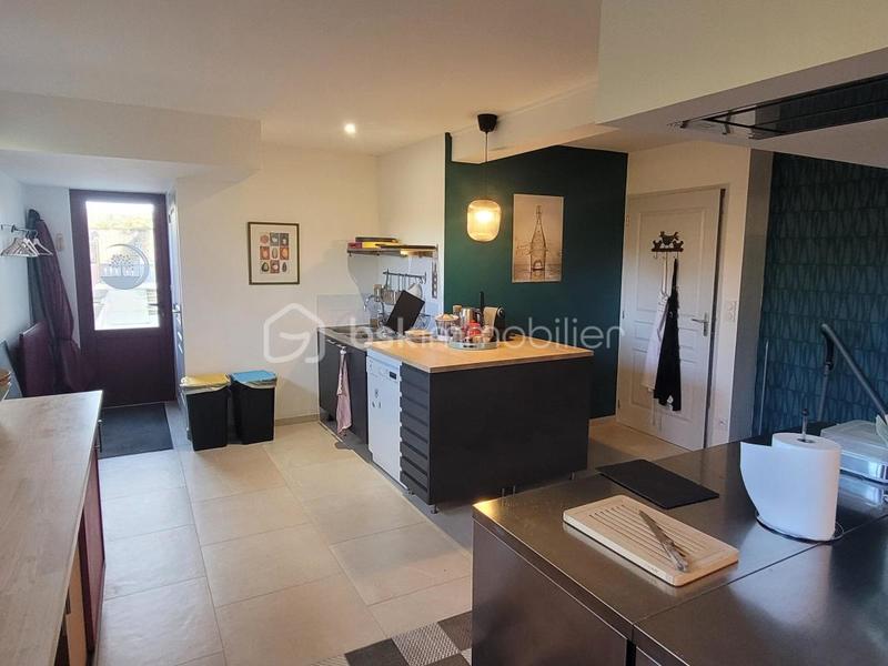 Maison de village - 361 m² - 12 pièces