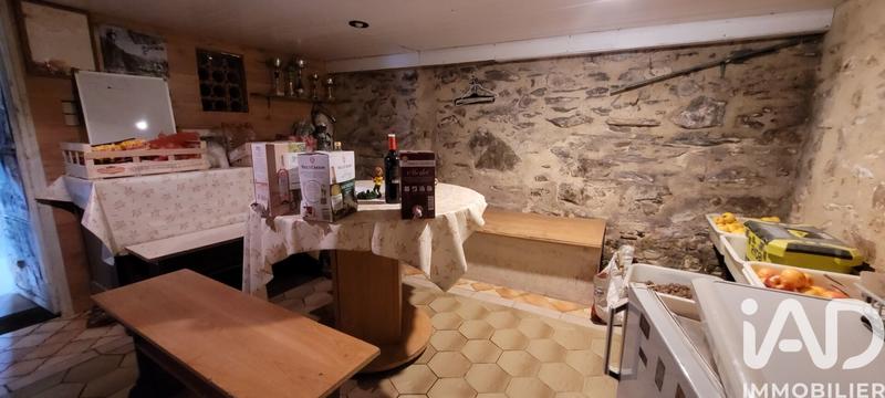 Maison - 167 m² - 7 pièces