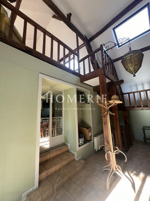 Maison - 212 m² - 1 pièce