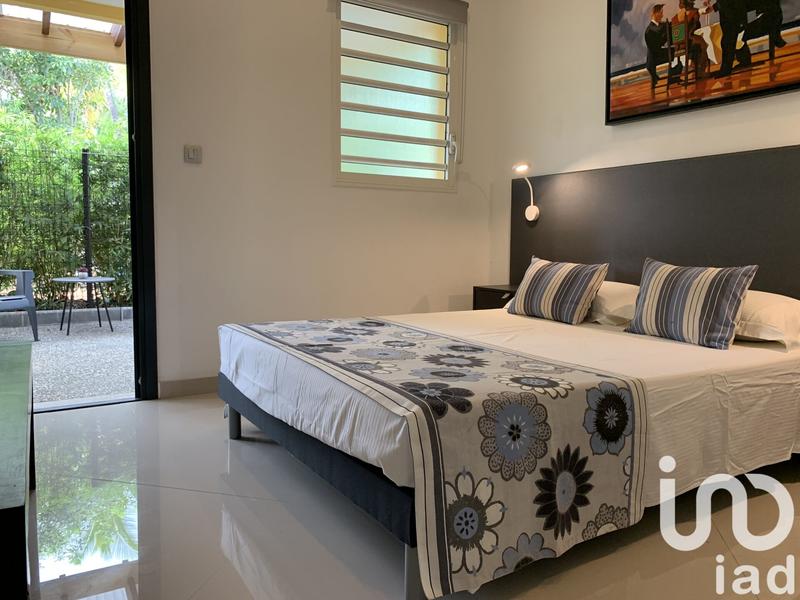 Appartement - 180 m² - 5 pièces