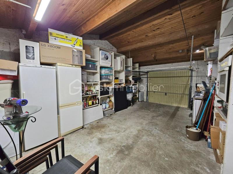 Maison traditionnelle - 104 m² - 4 pièces