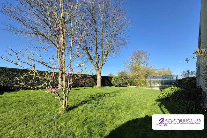 Maison traditionnelle - 142 m² - 7 pièces