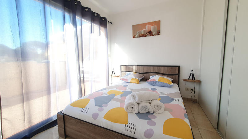 Maison - 217 m² - 8 pièces