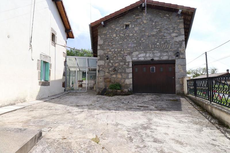 Maison - 170 m² - 8 pièces