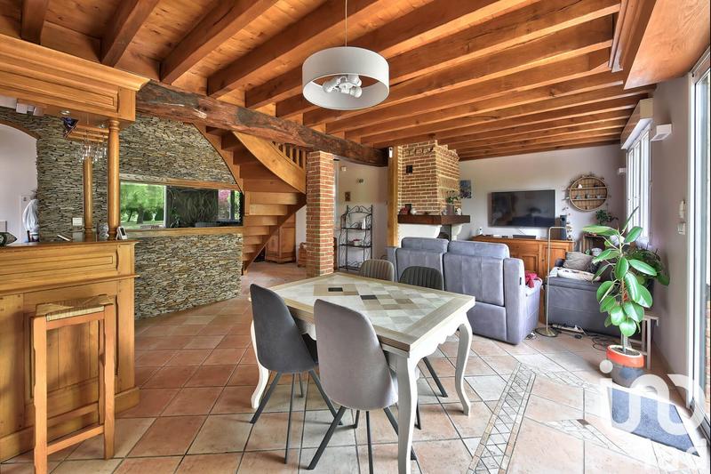 Maison - 262 m² - 10 pièces