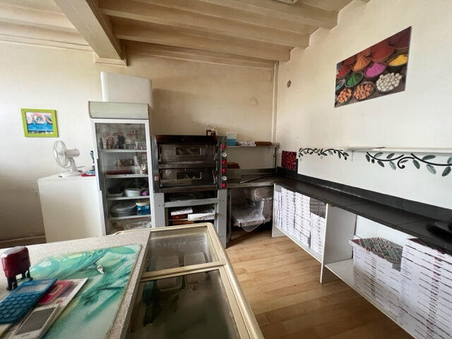 Local commercial - 64 m²