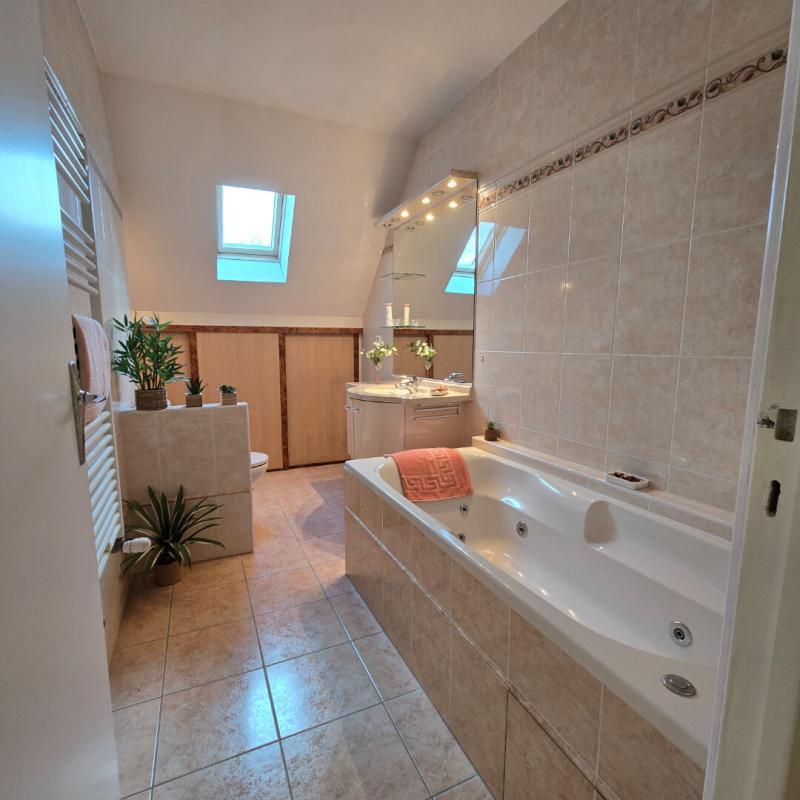 Maison - 144 m² - 6 pièces