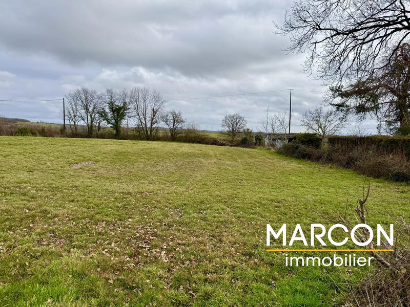 Terrain constructible - 2 523 m²