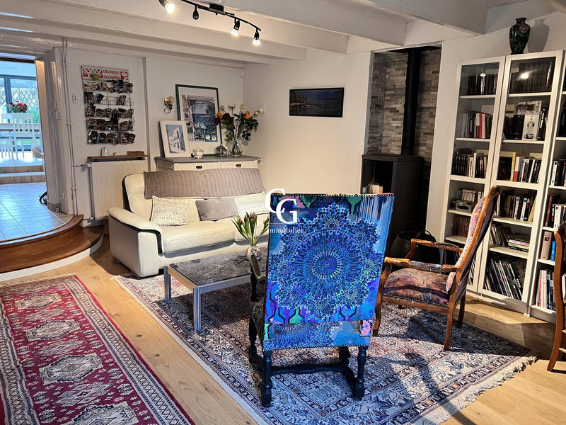 Maison - 105 m² - 5 pièces