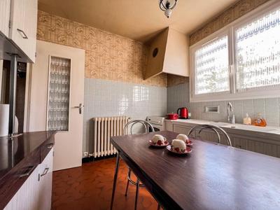 Maison - 120 m² - 6 pièces