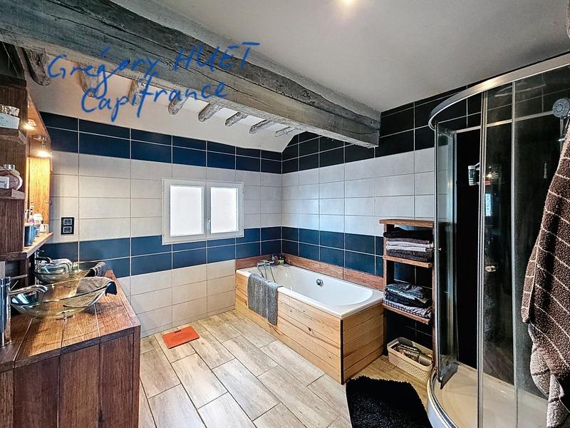 Maison - 138 m² - 7 pièces