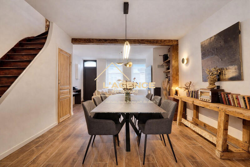 Maison - 100 m² - 4 pièces