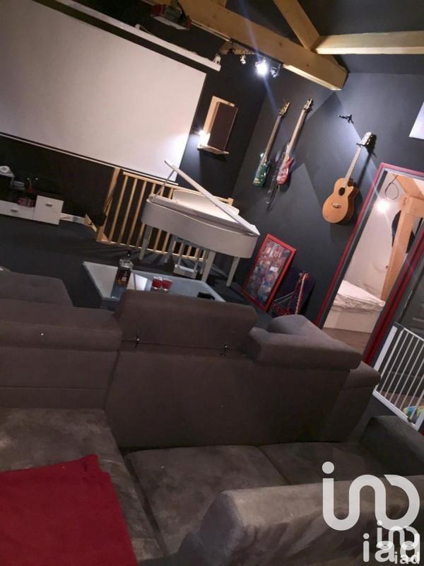 Maison - 300 m² - 10 pièces