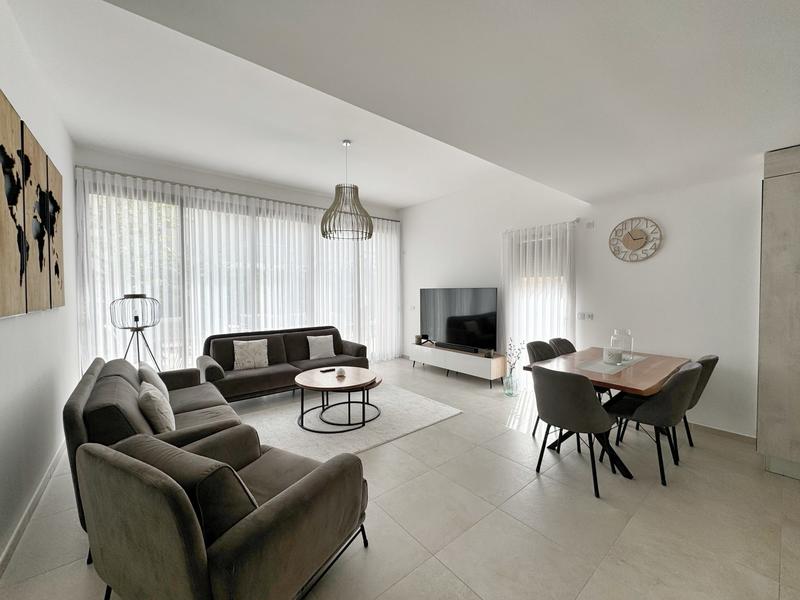 Appartement - 127 m² - 5 pièces