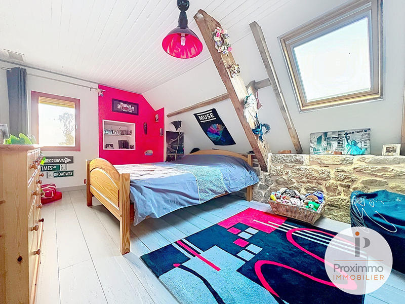 Maison - 238 m² - 6 pièces