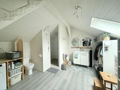 Appartement - 80 m² - 3 pièces