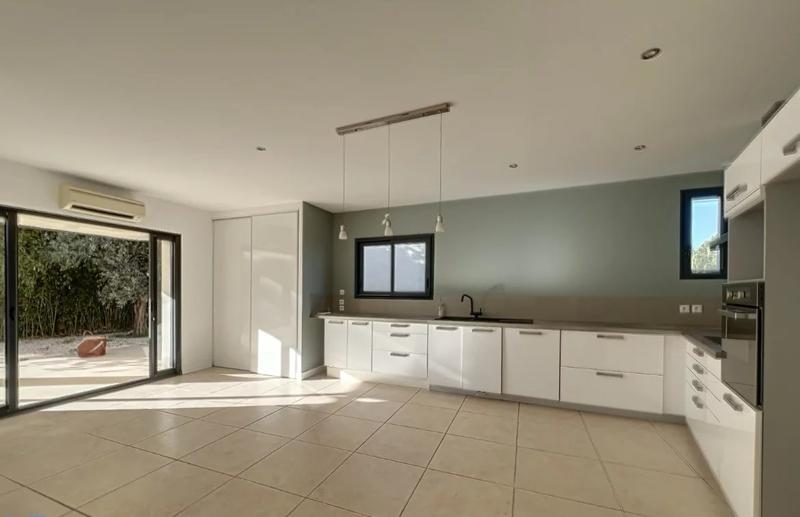 Maison de ville - 130 m² - 4 pièces