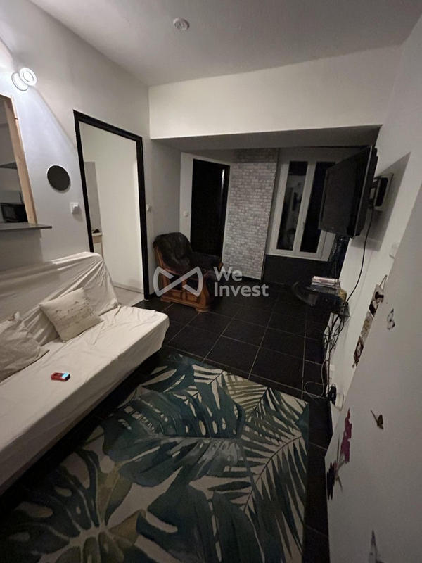 Appartement - 100 m² - 2 pièces