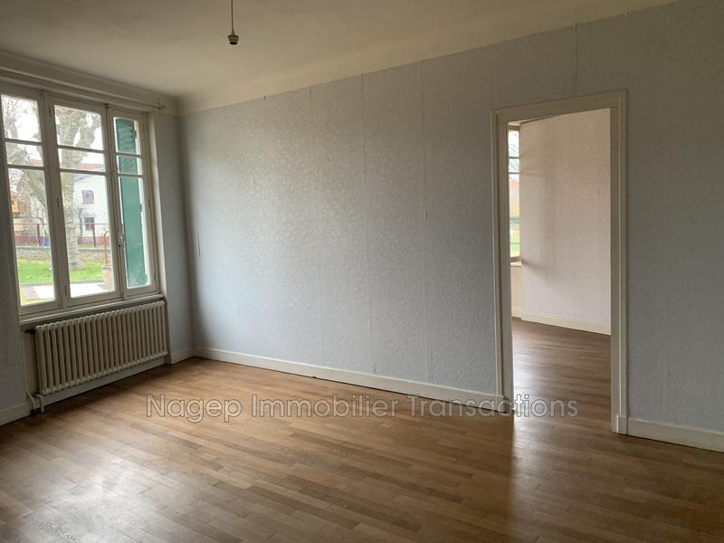 Maison - 226 m² - 3 pièces