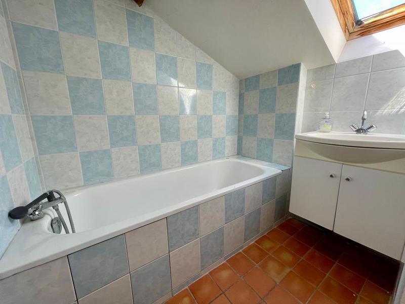 Maison - 286 m² - 9 pièces