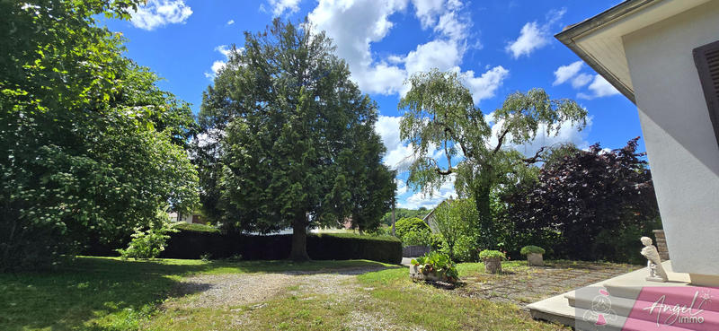 Maison - 188 m² - 8 pièces