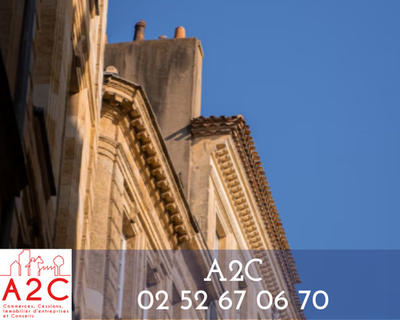 Local d'activité / Entrepôt - 162 m²