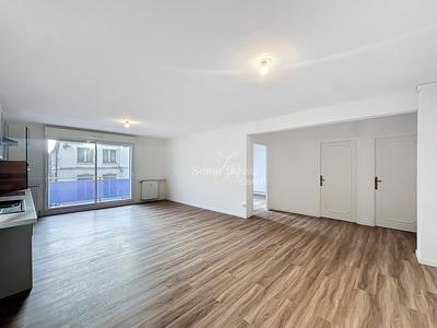 Appartement - 80 m² - 3 pièces