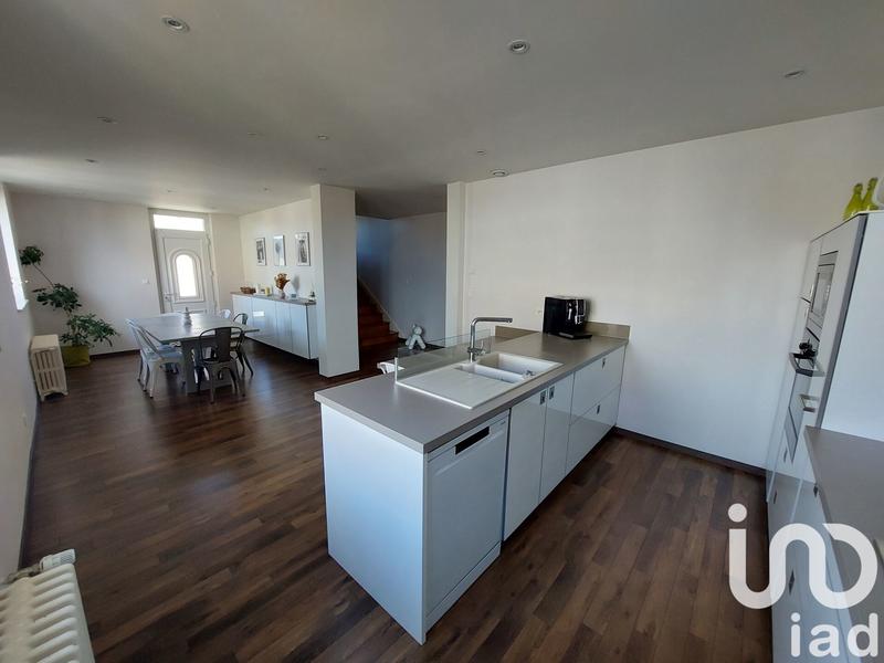 Maison - 141 m² - 6 pièces