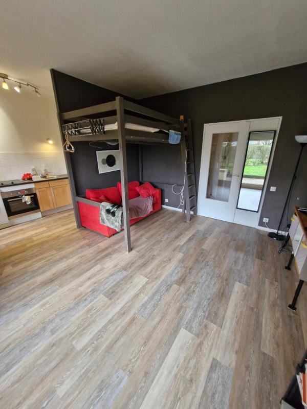 Studio - 30 m² - 1 pièce