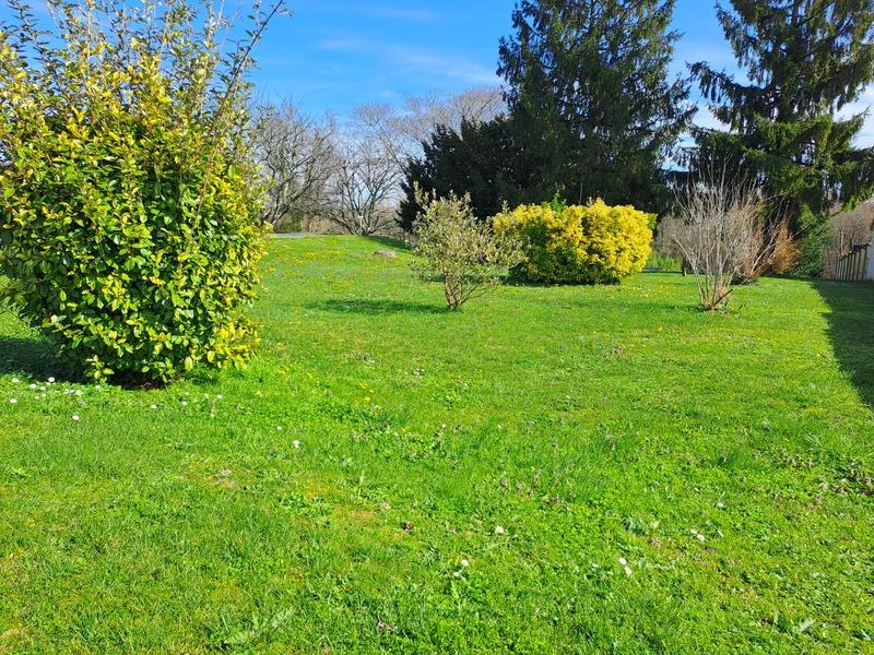 Propriété - 318 m² - 10 pièces