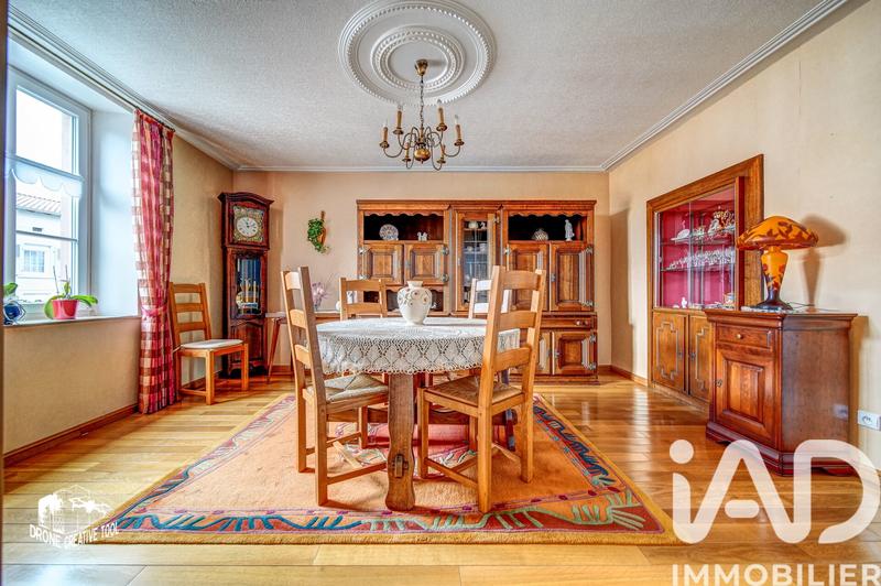 Maison - 269 m² - 10 pièces