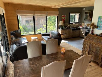 Maison - 90 m² - 3 pièces