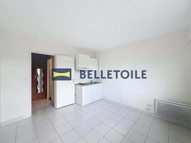 Studio - 18 m² - 1 pièce