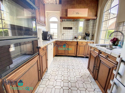 Maison - 145 m² - 5 pièces